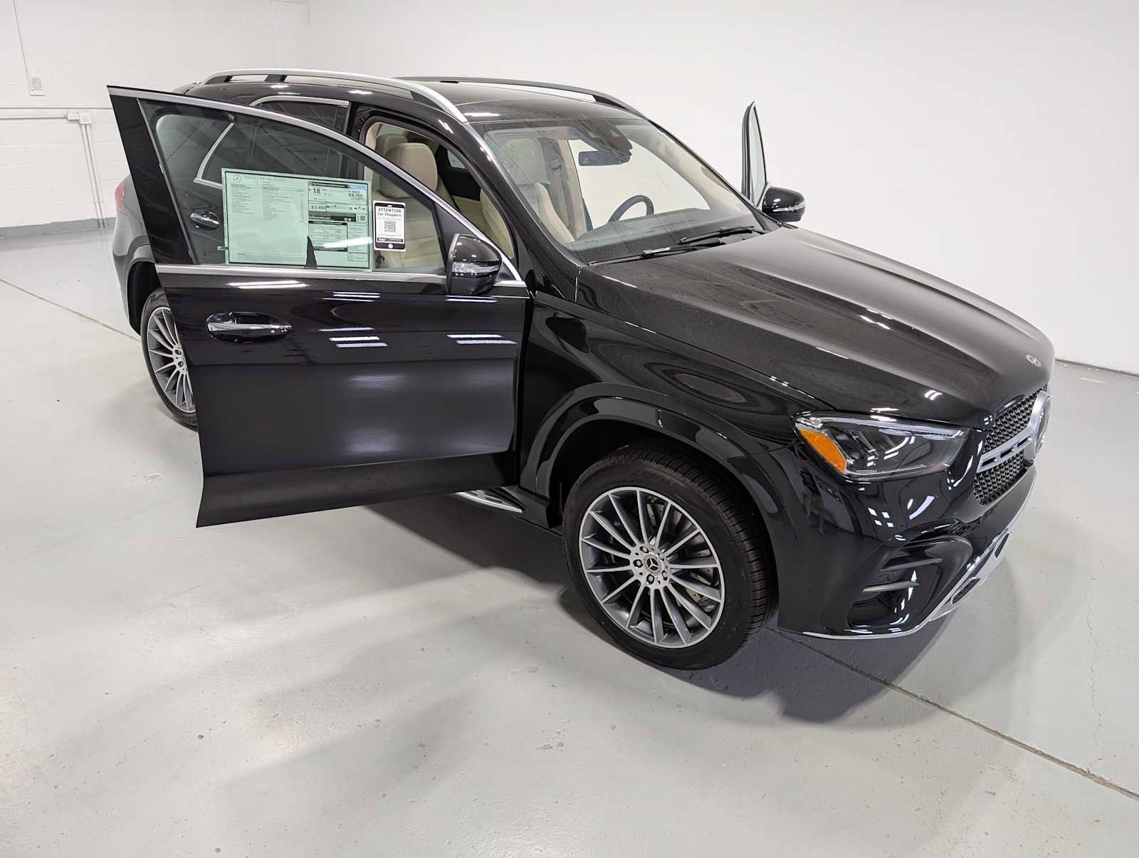 New 2026 Obsidian Black Metallic Mercedes-Benz GLE 580 image 14