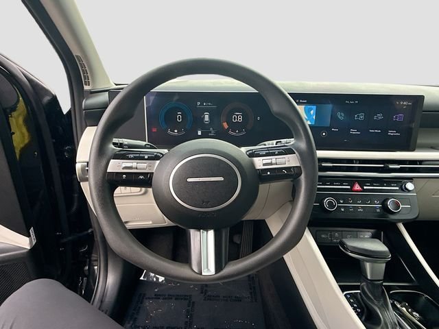 Used 2026 Black Hyundai SE image 11