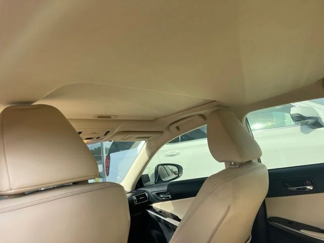Used 2014  Lexus 250 image 14