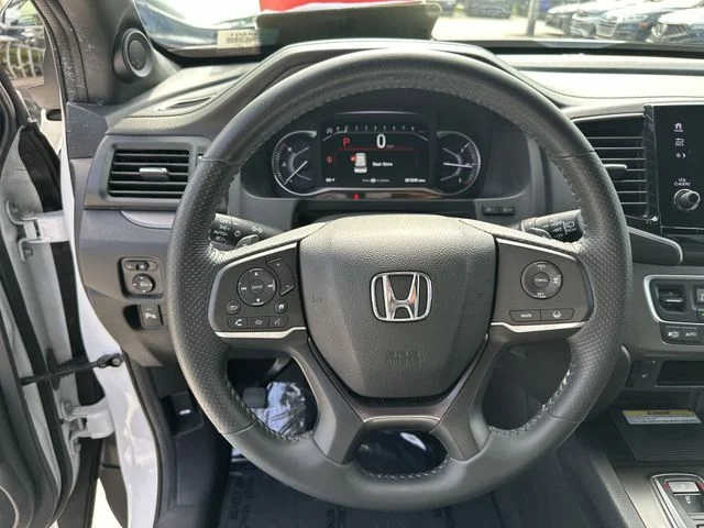 2023 Honda Passport EX-L - Photo 14