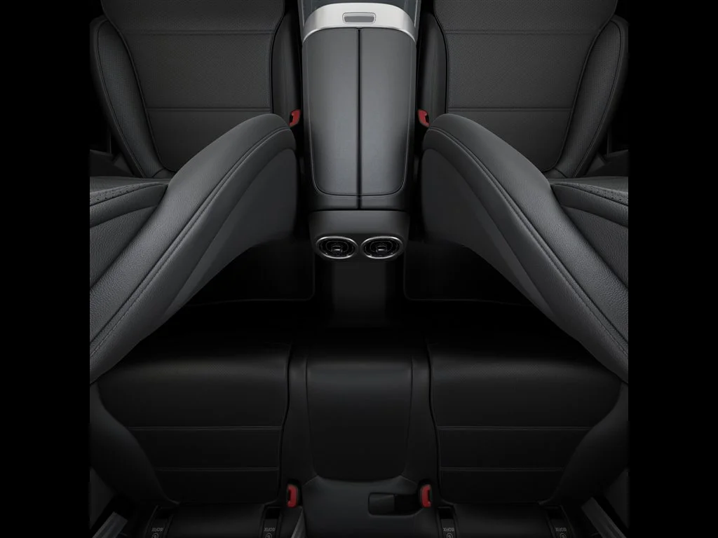 New 2026 Graphite Grey Metallic Mercedes-Benz GLC 300 image 94