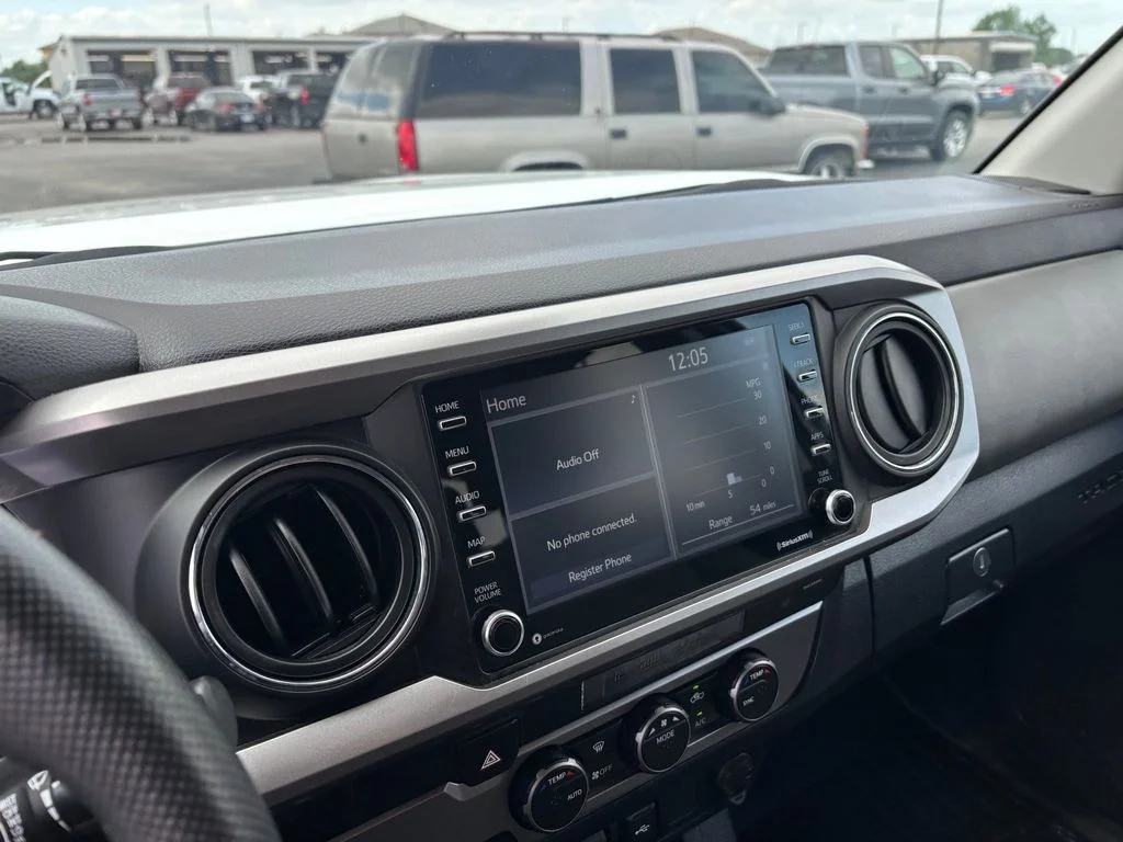 Used 2023 White Toyota SR5 image 18