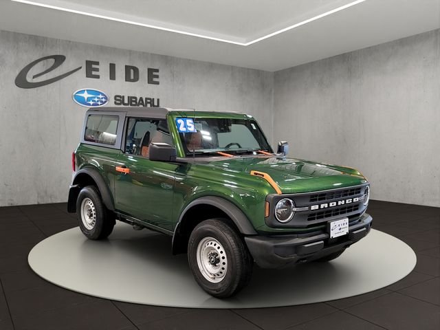 2025 Ford Bronco Base 4x4's photo