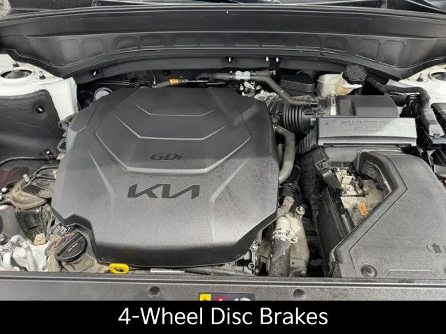 Used 2022 White Kia SX image 33