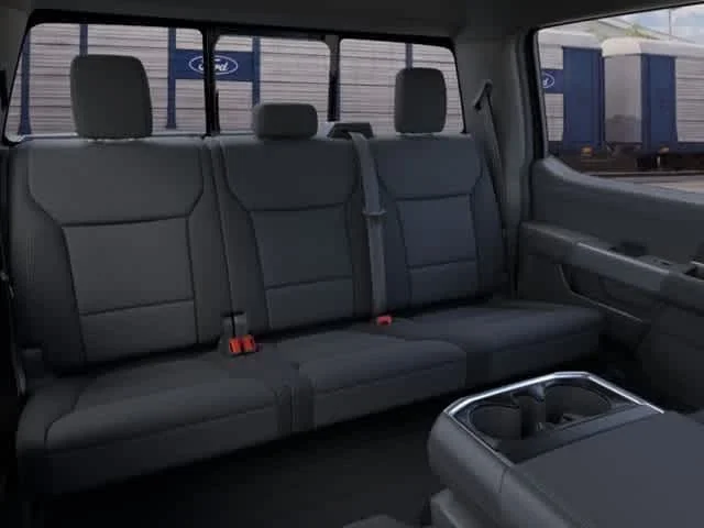 New 2026 Agate Black Metallic Ford XLT image 11