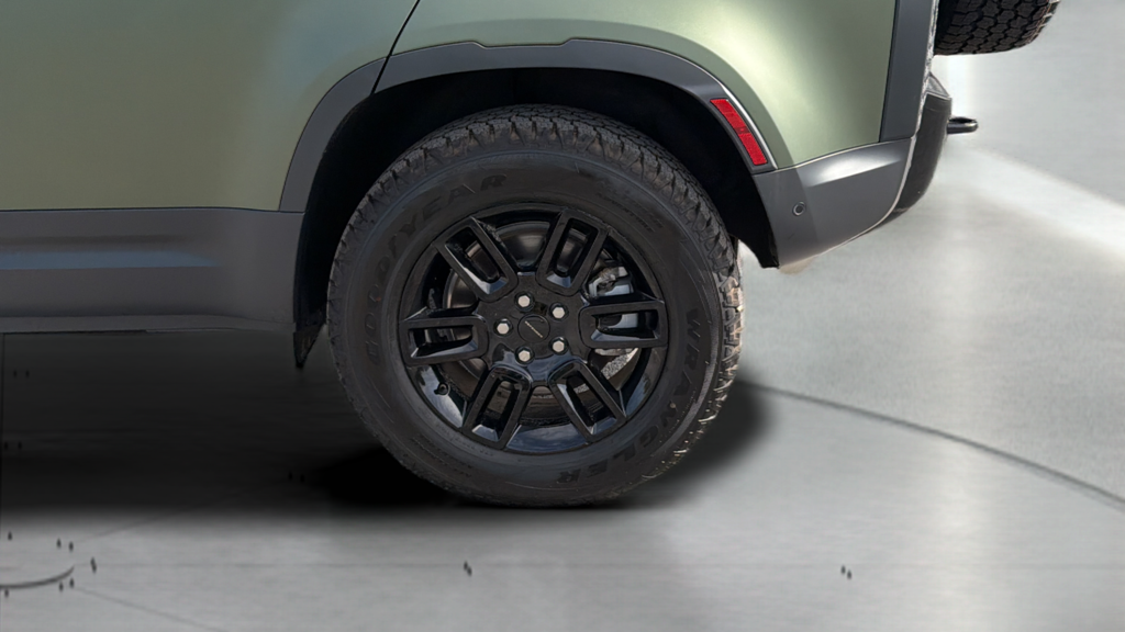 New 2026 Woolstone Green Land Rover S image 16