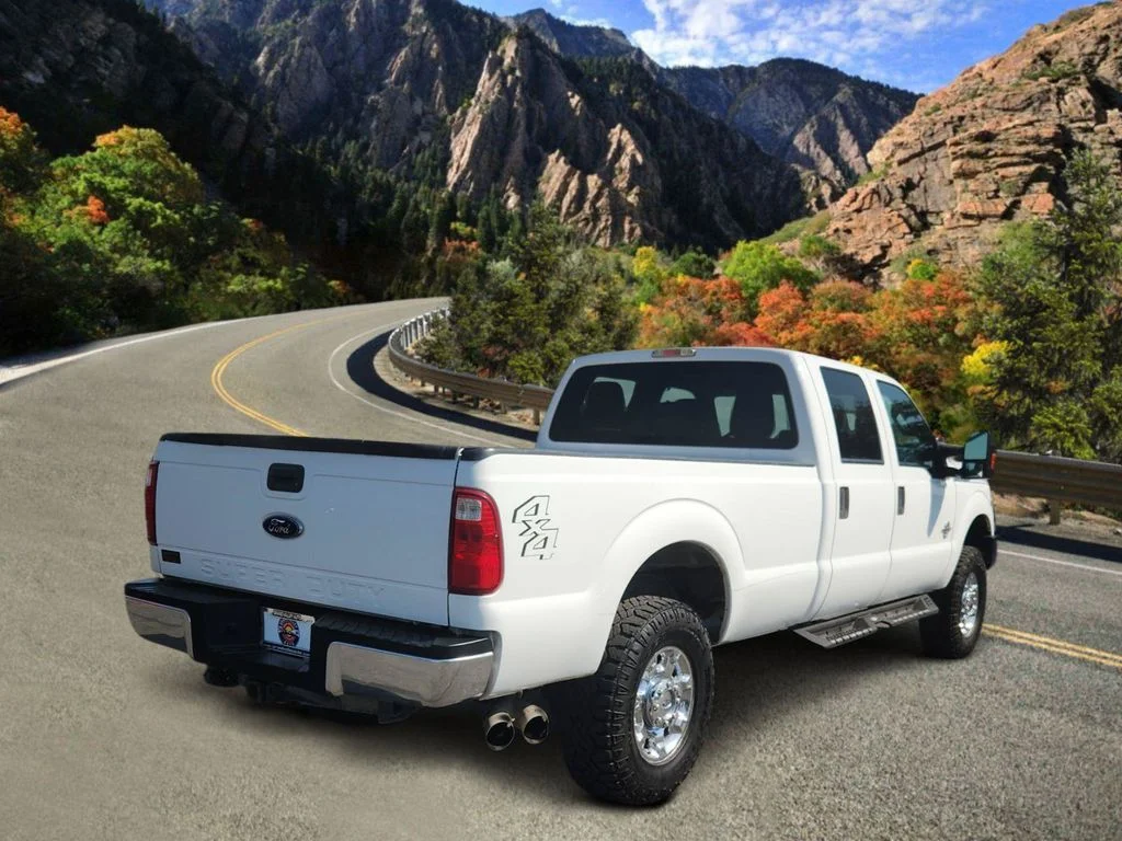 Used 2016 White Ford XLT image 3