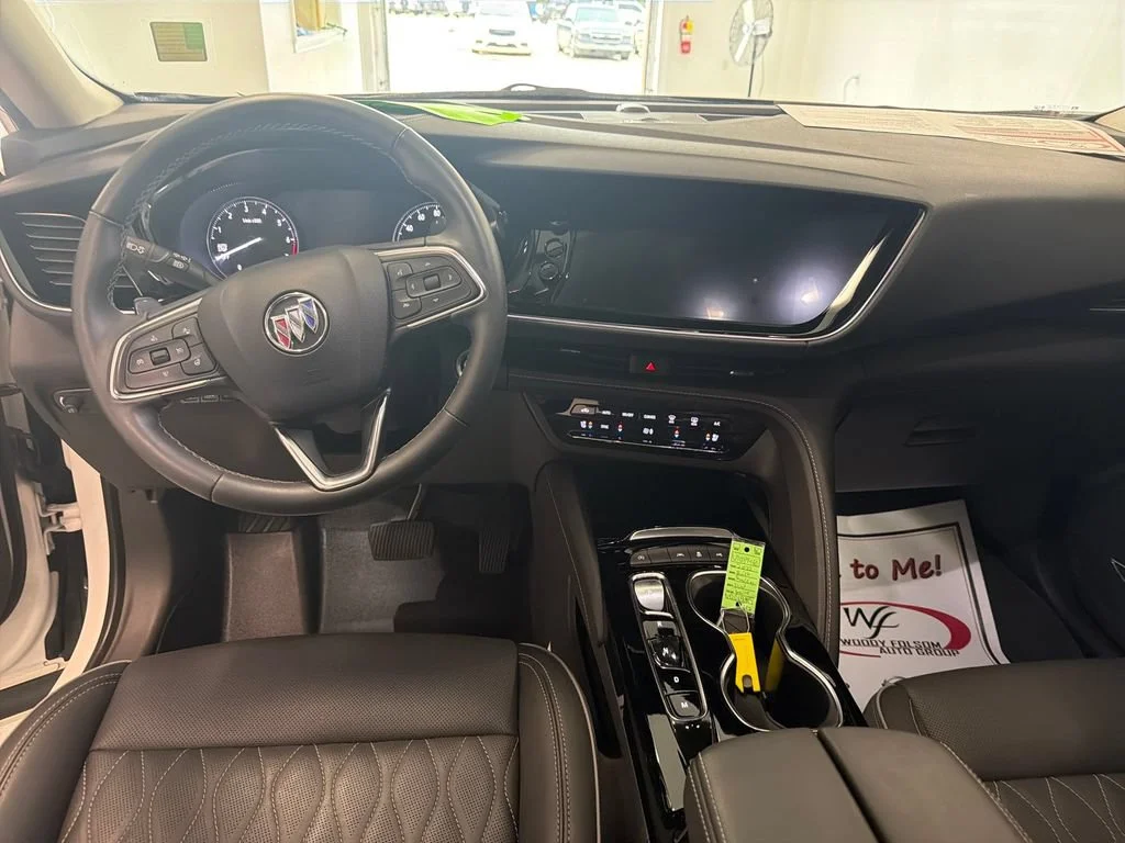 Used 2022 SUMMIT WHITE Buick Avenir image 16