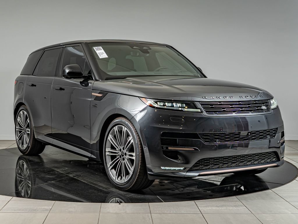 New 2026 Carpathian Grey Land Rover Dynamic SE image 3