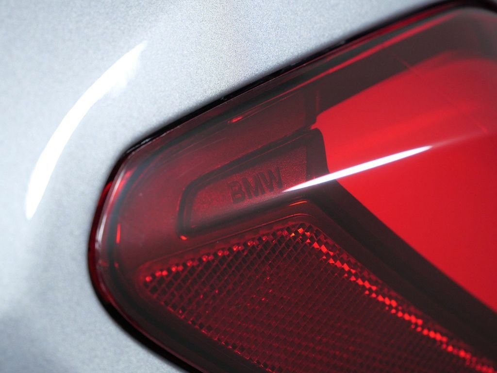 New 2026 Skyscraper Grey Metallic BMW 330i xDrive image 18