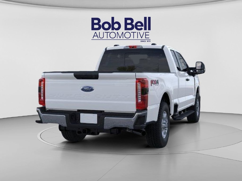 2026 Ford F-350 Super Duty XLT - Photo 8