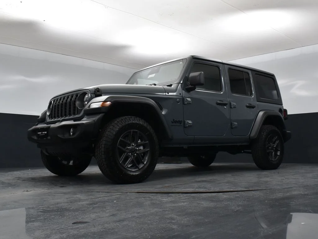 New 2026 Anvil Clearcoat Jeep Sport S image 30
