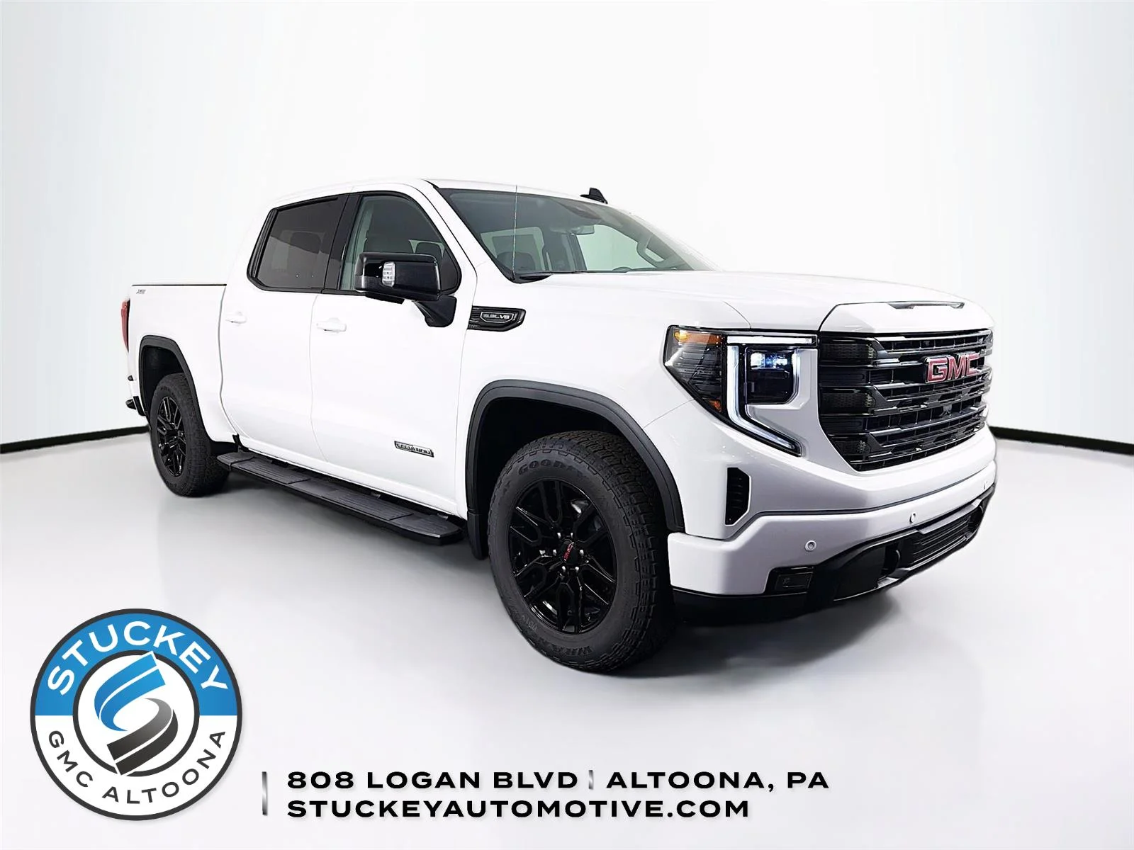 2026 GMC Sierra 4WD Crew Cab Short Box Elevation's photo