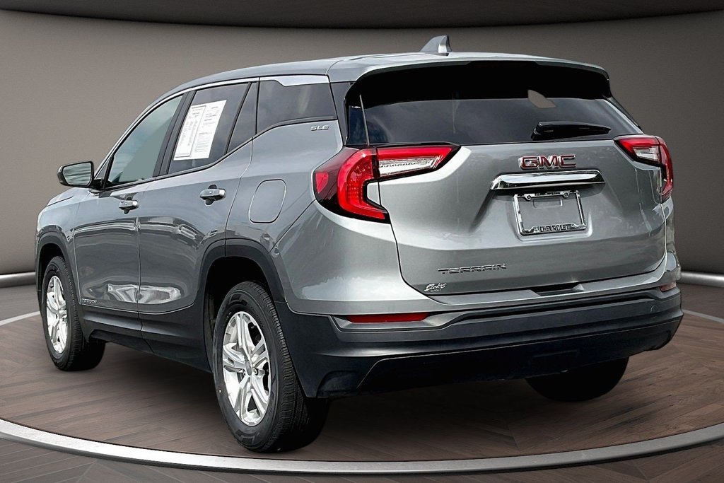 Used 2024 Silver GMC SLE image 4