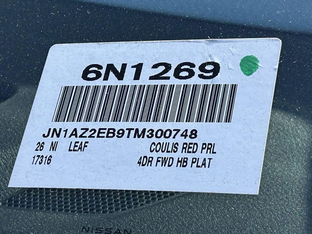 New 2026 Coulis Red Metallic/Black Nissan PLATINUM+ image 20