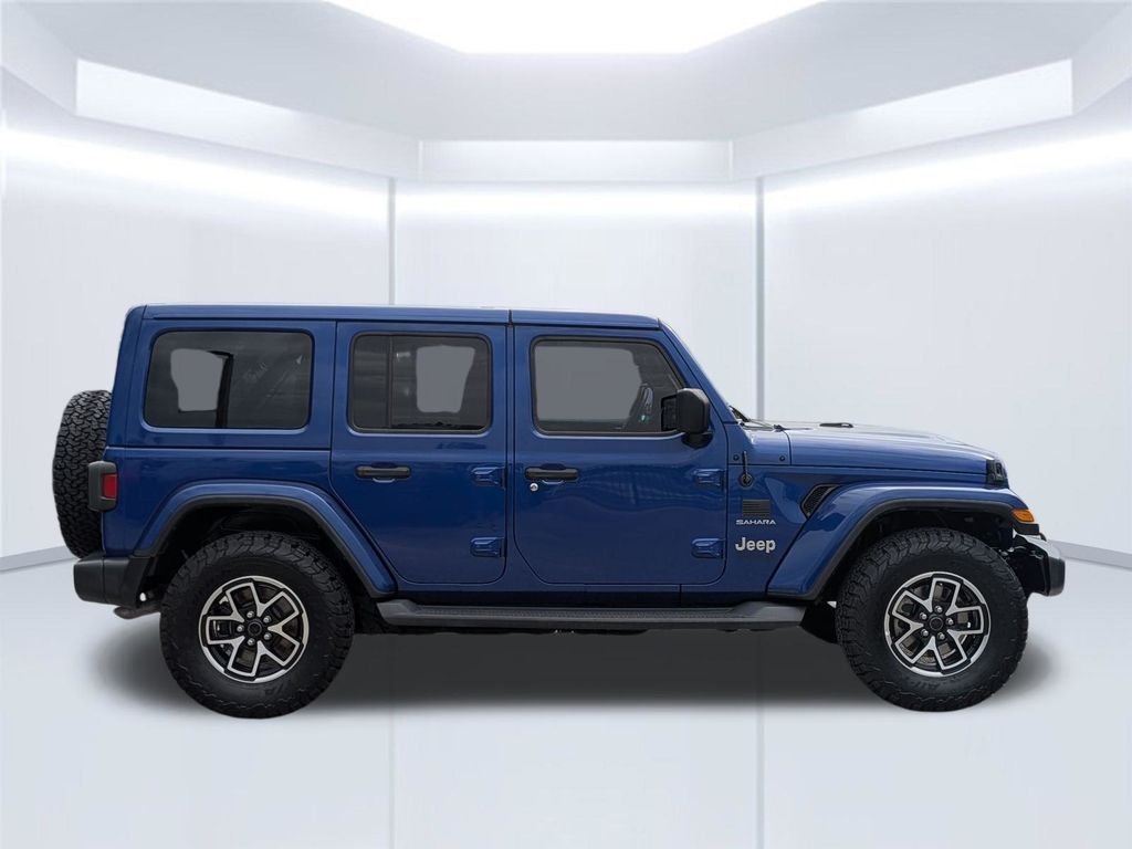 Used 2019 Blue Jeep Unlimited Sahara image 7