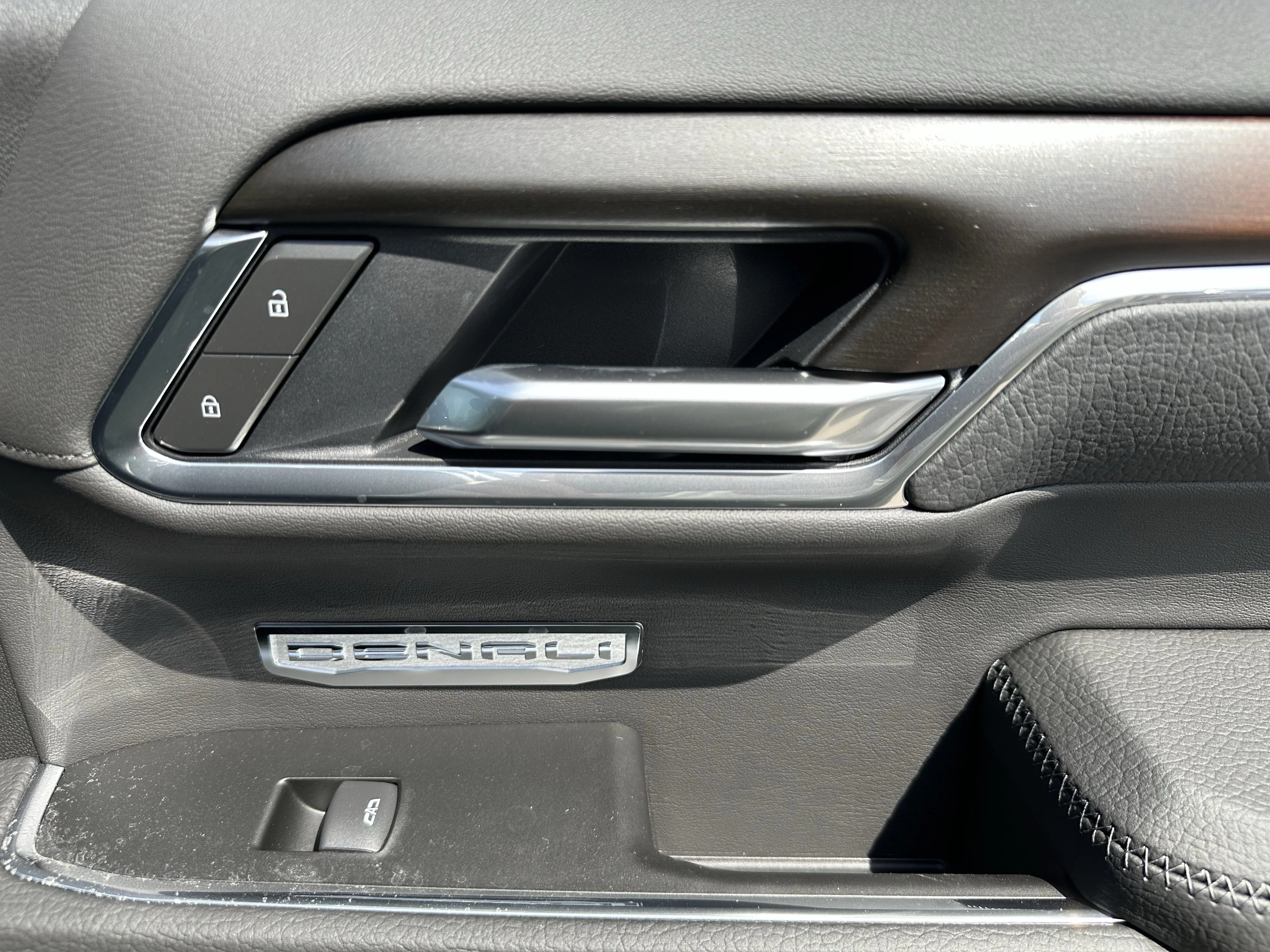 New 2026 Sterling Metallic GMC Denali image 21