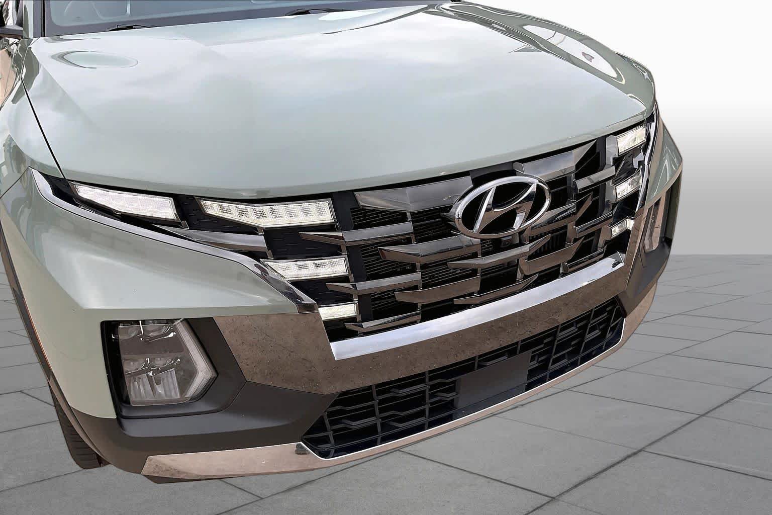 Used 2024 Sage Gray Hyundai Limited image 29