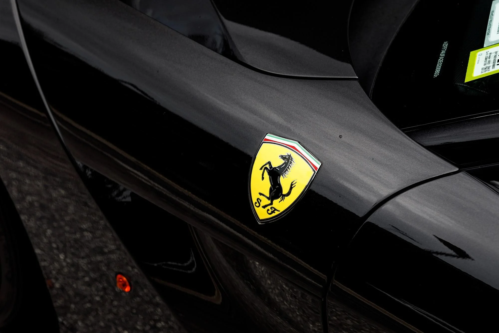 Used 2014 Nero Daytona Ferrari Berlinetta image 17
