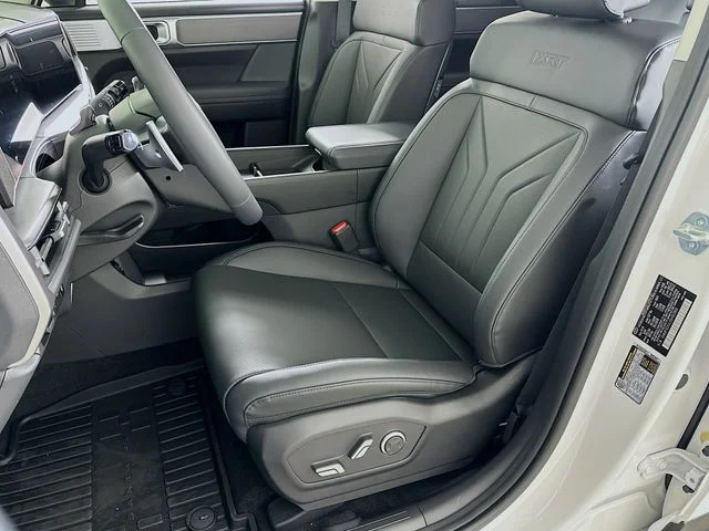 New 2025 Hyundai SANTA FE XRT