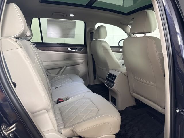 2026 Volkswagen Atlas SEL Premium R-Line - Photo 5