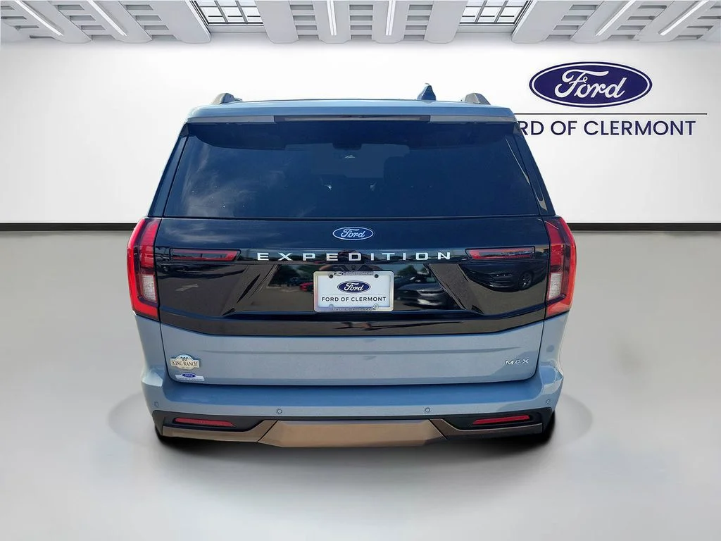 New 2026 Gray Ford King Ranch image 4