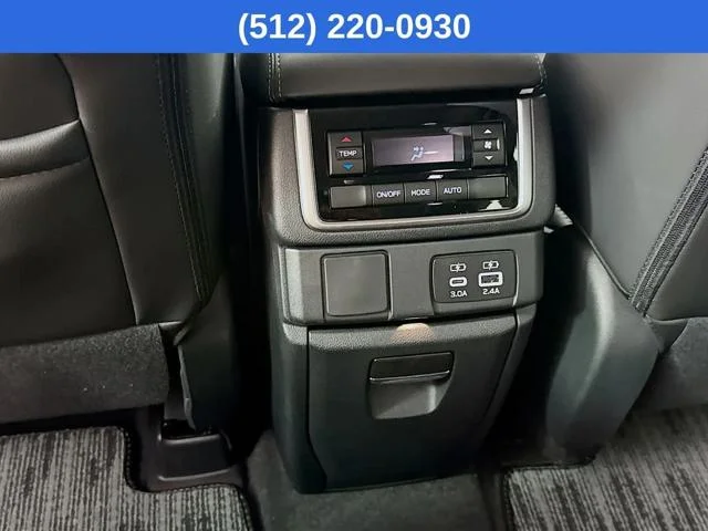 New 2026 ICE SILVER METALLIC Subaru Premium 7-Passenger image 29