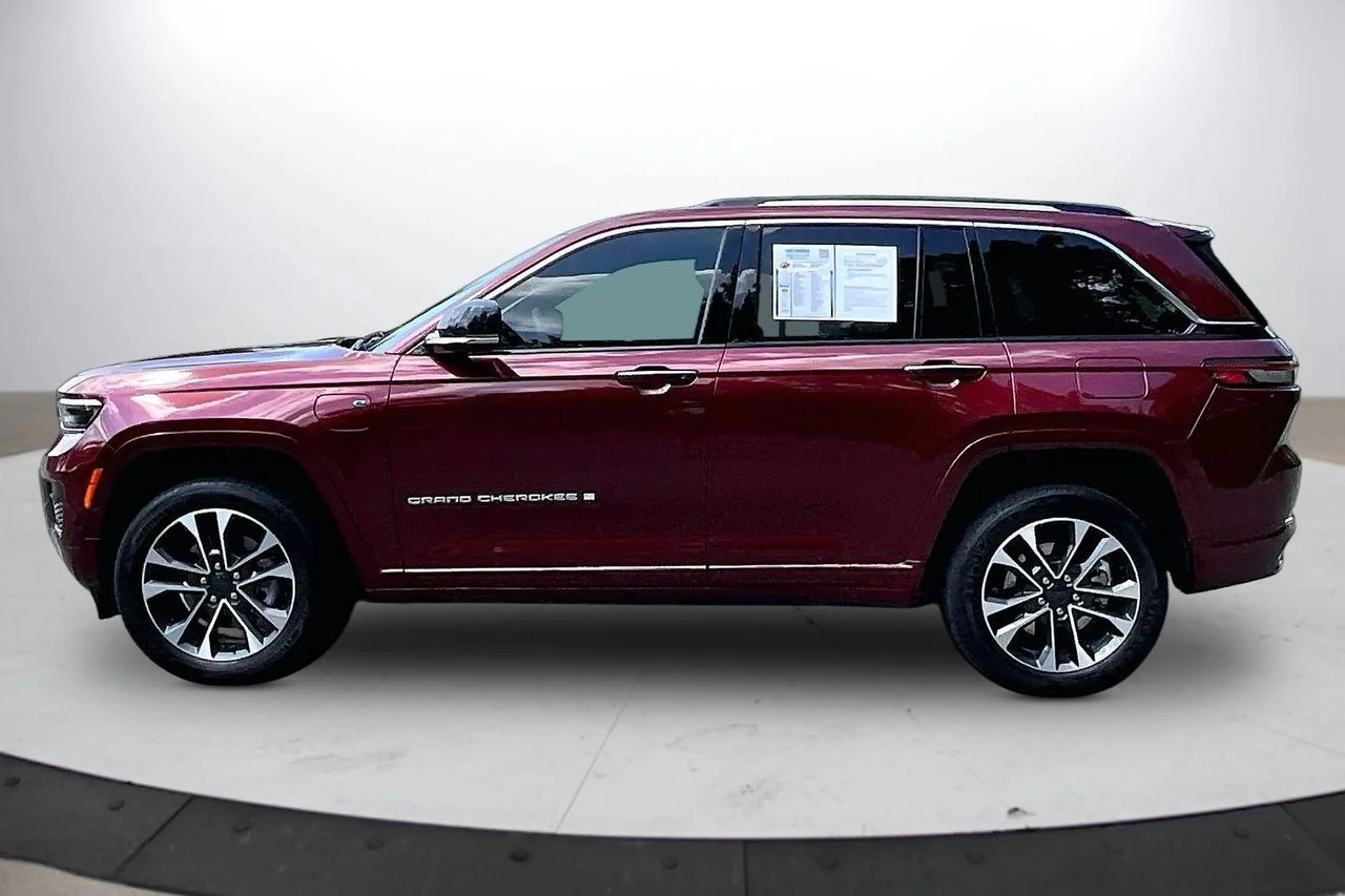 Used 2023 Red Jeep Overland 4xe image 5