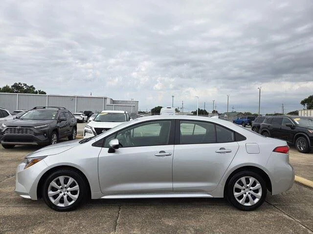 Used 2025 Classic Silver Metallic Toyota LE image 2