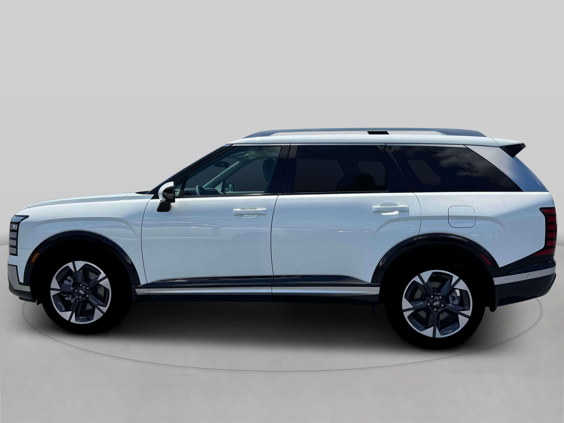 New 2026 White Hyundai Limited AWD image 3