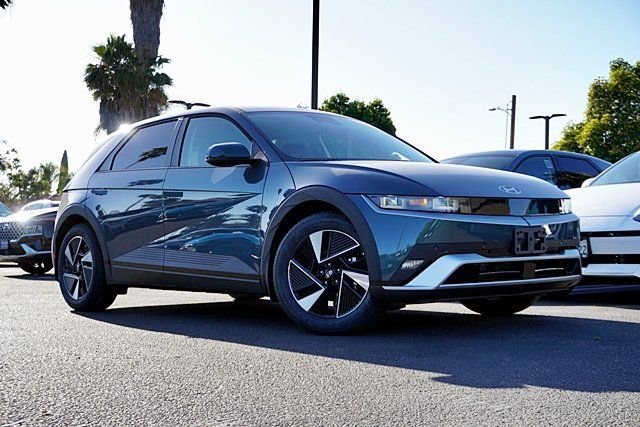 New 2026 Green Hyundai SEL image 1