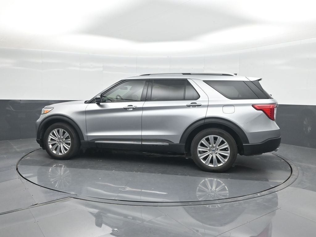 Used 2021 Silver Ford Limited image 29