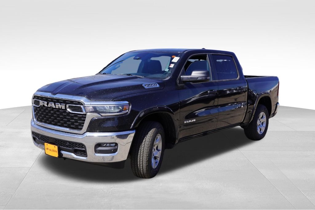 New 2026 Diamond Black Crystal Pearl-Coat Exterior Paint RAM Big Horn image 7