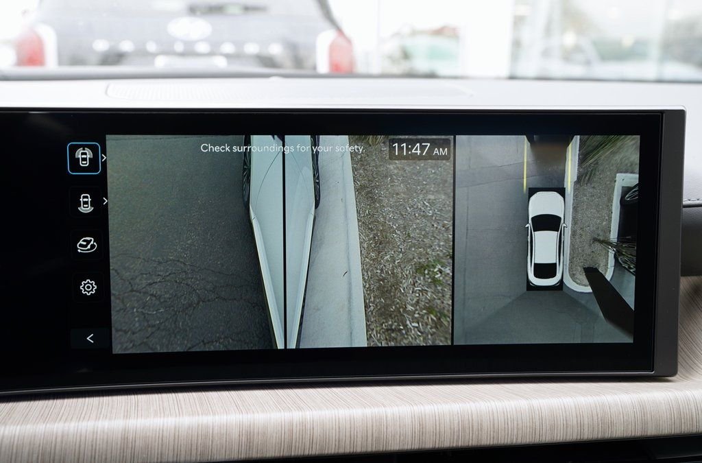 2025 Hyundai Sonata Hybrid Limited - Photo 51