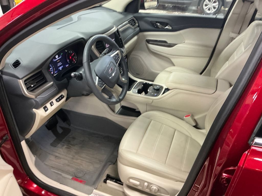 Used 2023 Red GMC Denali image 14
