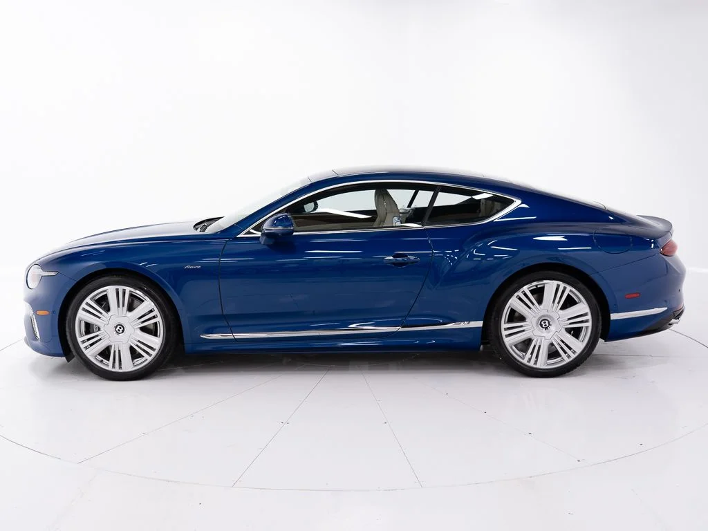 New 2026 Sequin Blue - by Mulliner Bentley Azure image 2