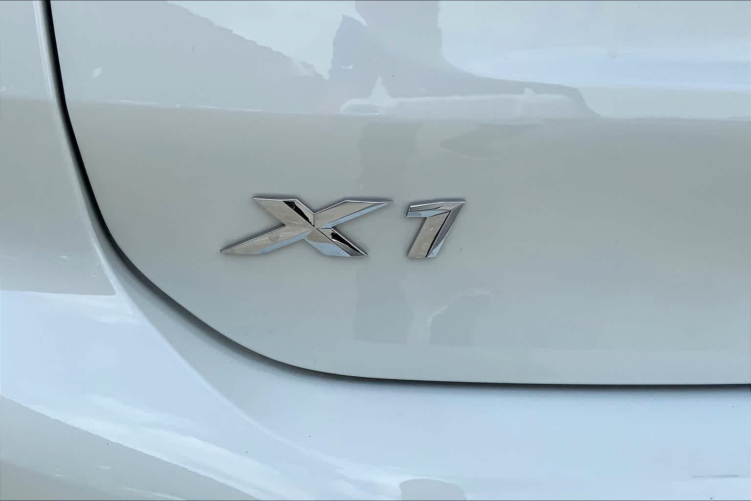 Used 2021 Alpine White BMW xDrive28i image 30