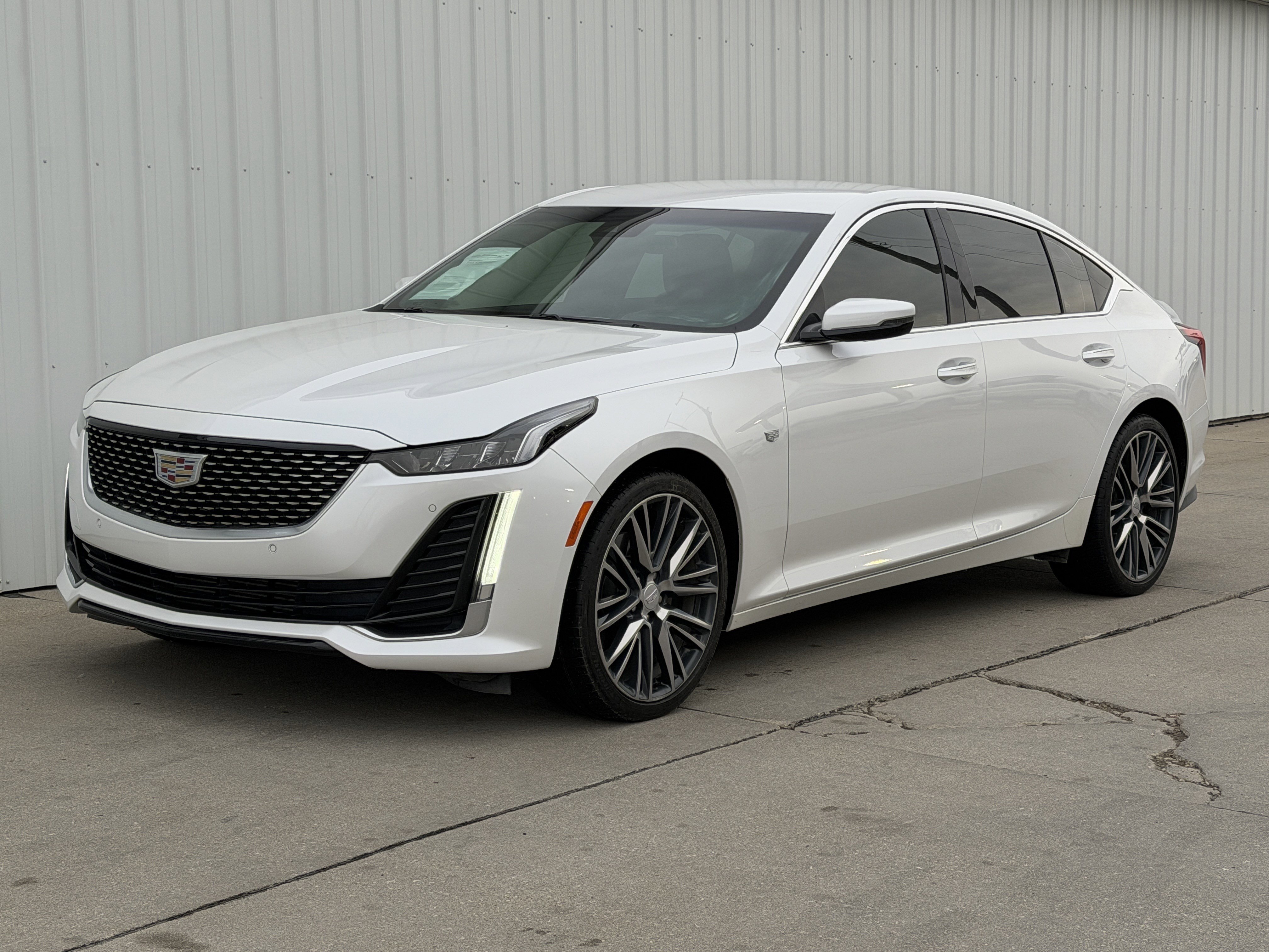 2023 Cadillac CT5 Luxury AWD's photo