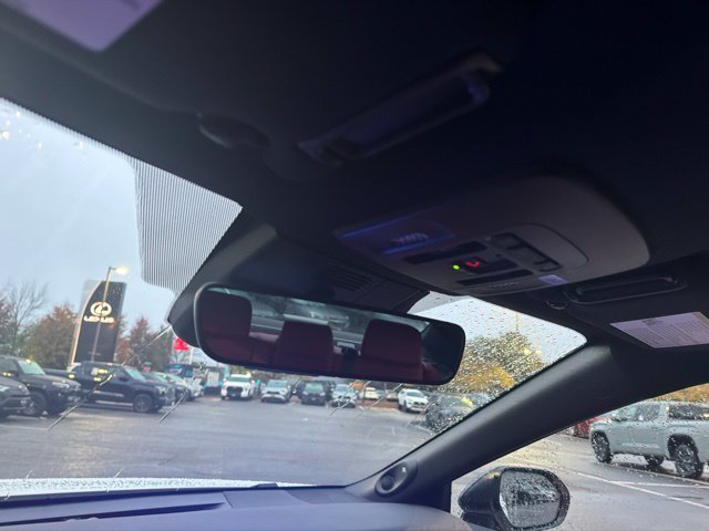New 2026 Wind Chill Pearl with Midnight Black Metallic roof <sup>1</sup> Toyota  XSE AWD image 20