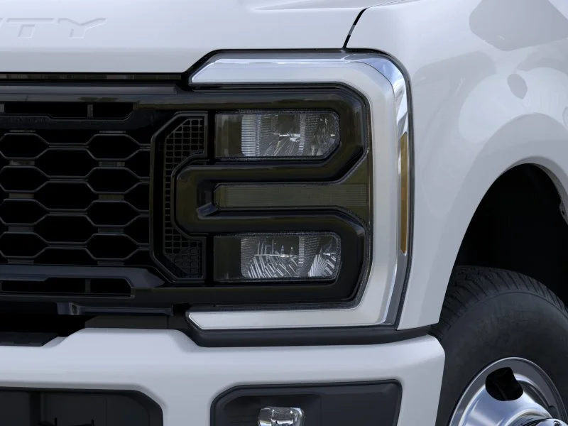 New 2026 Oxford White Ford F-350® XL image 18