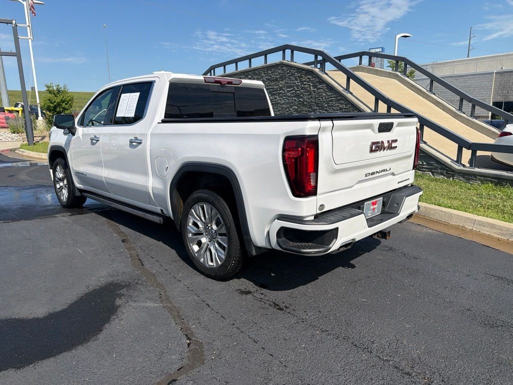 Used 2021 White GMC Denali image 5