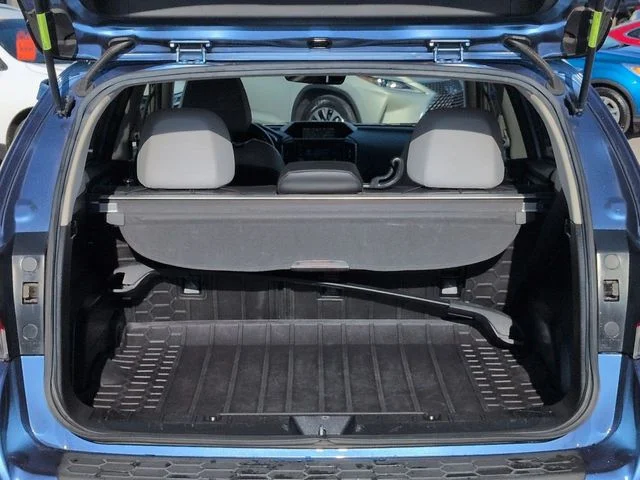 Used 2019 Blue Subaru 2.0i Limited image 13