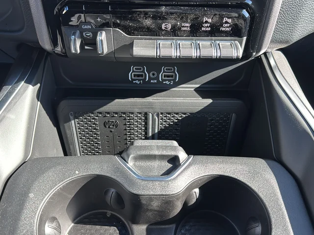 2026 RAM 2500 Big Horn - Photo 18