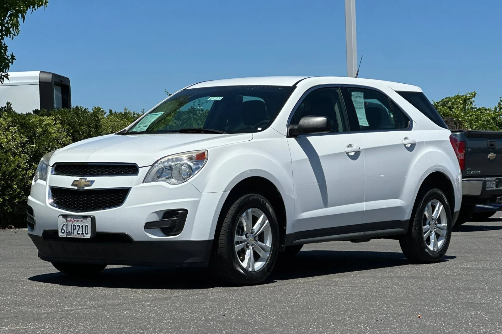 Used 2012 Summit White Chevrolet LS image 8