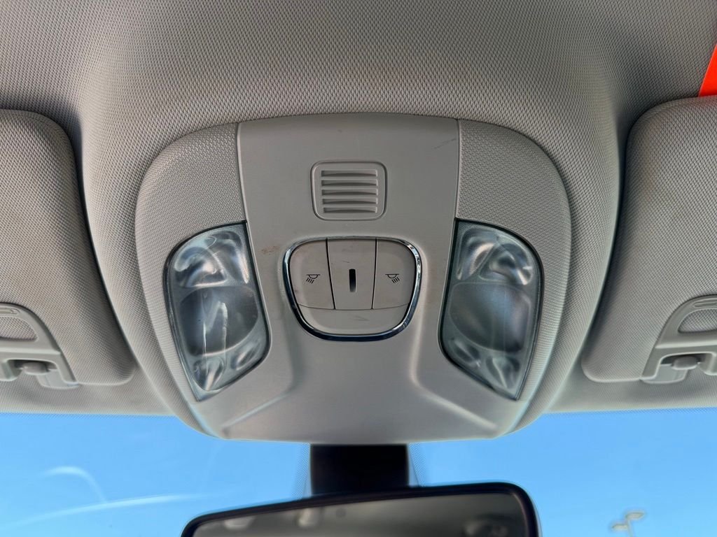 Used 2020 White Clearcoat Jeep Limited image 28