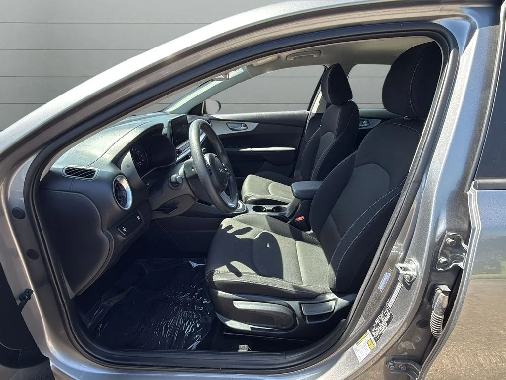 Certified Used 2024 Gray Kia LXS image 10