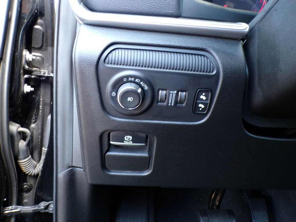 Used 2024 Diamond Black Jeep Series II image 15
