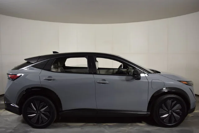 Used 2024 Gray Nissan EVOLVE+ e-4ORCE image 11