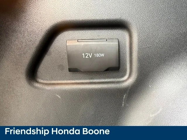 Used 2022 Gray Hyundai SEL image 37