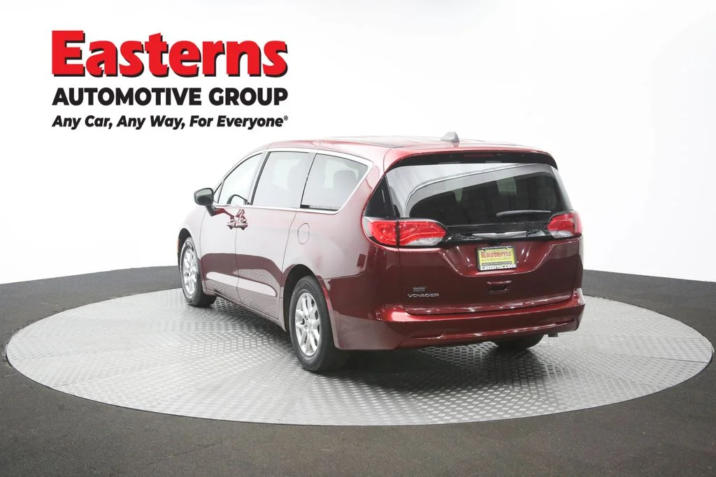 Used 2023 Red Chrysler LX image 61